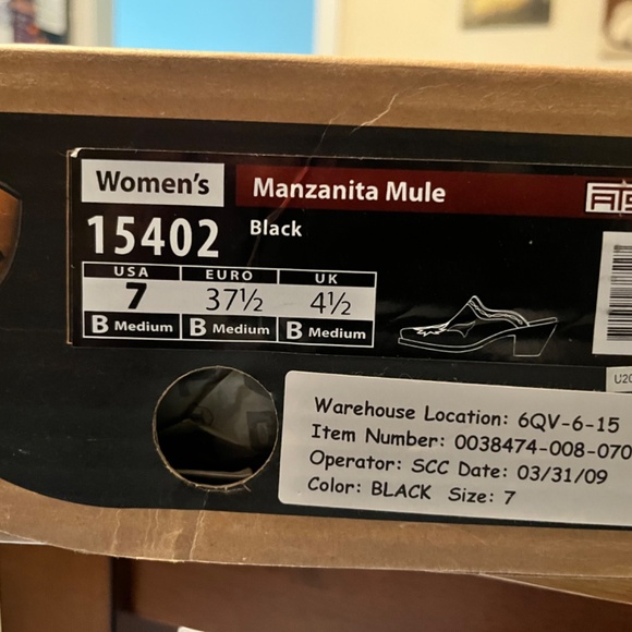 Ariat black Manzanita mules size 7 - Picture 6 of 6